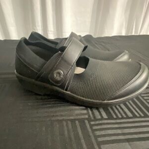 Alegria Black Traq Mary Jane Shoes